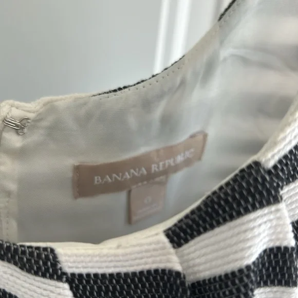 Banana Republic Sleeveless Dress Size 0 - Picture 3 of 3